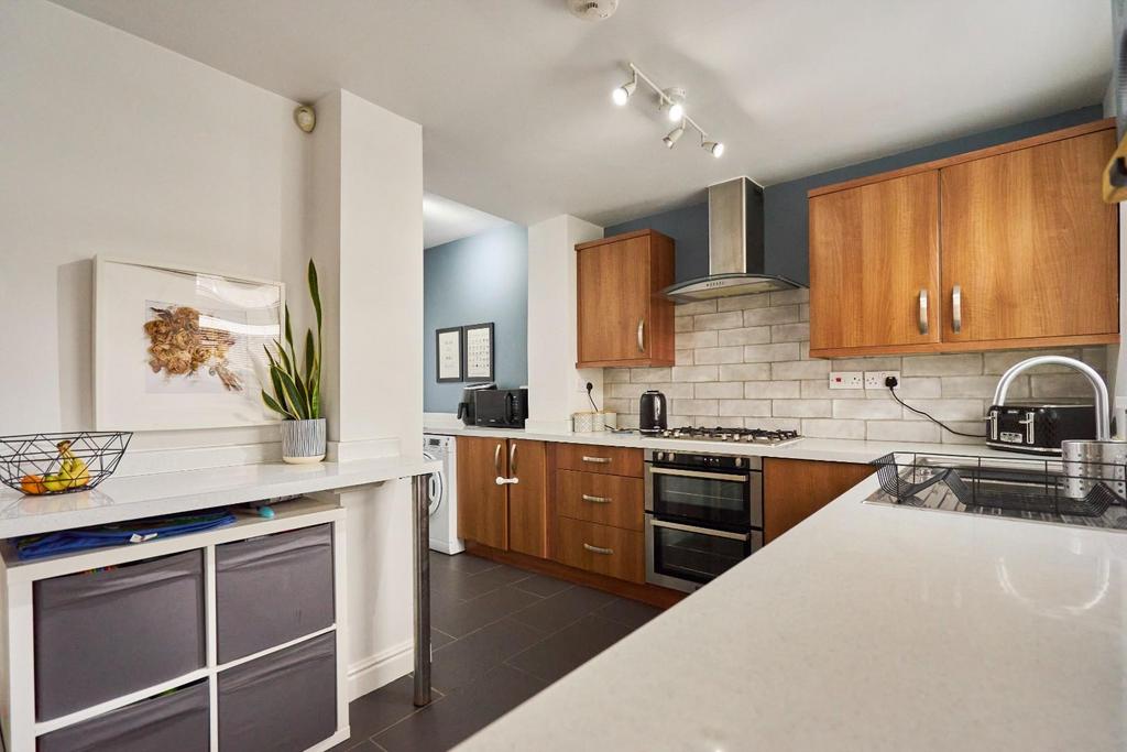 Kitchen-005.jpg