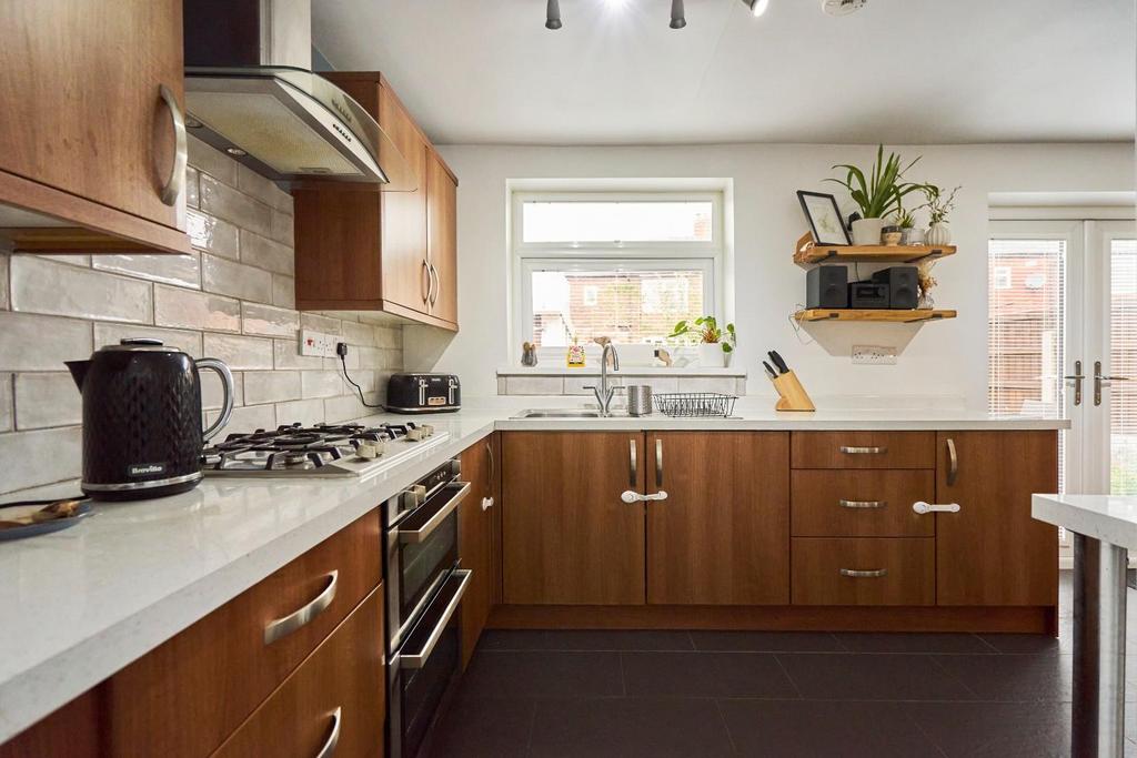 Kitchen-009.jpg