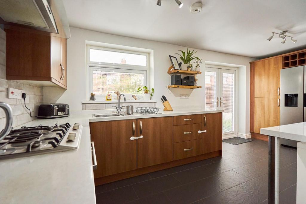 Kitchen-010.jpg