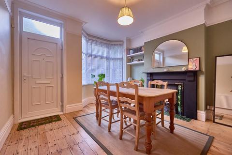 2 bedroom end of terrace house for sale, Highfields Road, Hinckley