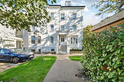 undefined, Oak Hill Road, Surbiton, Surrey, KT6