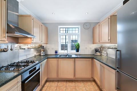 3 bedroom semi-detached house for sale, Oxford Crescent, New Malden KT3