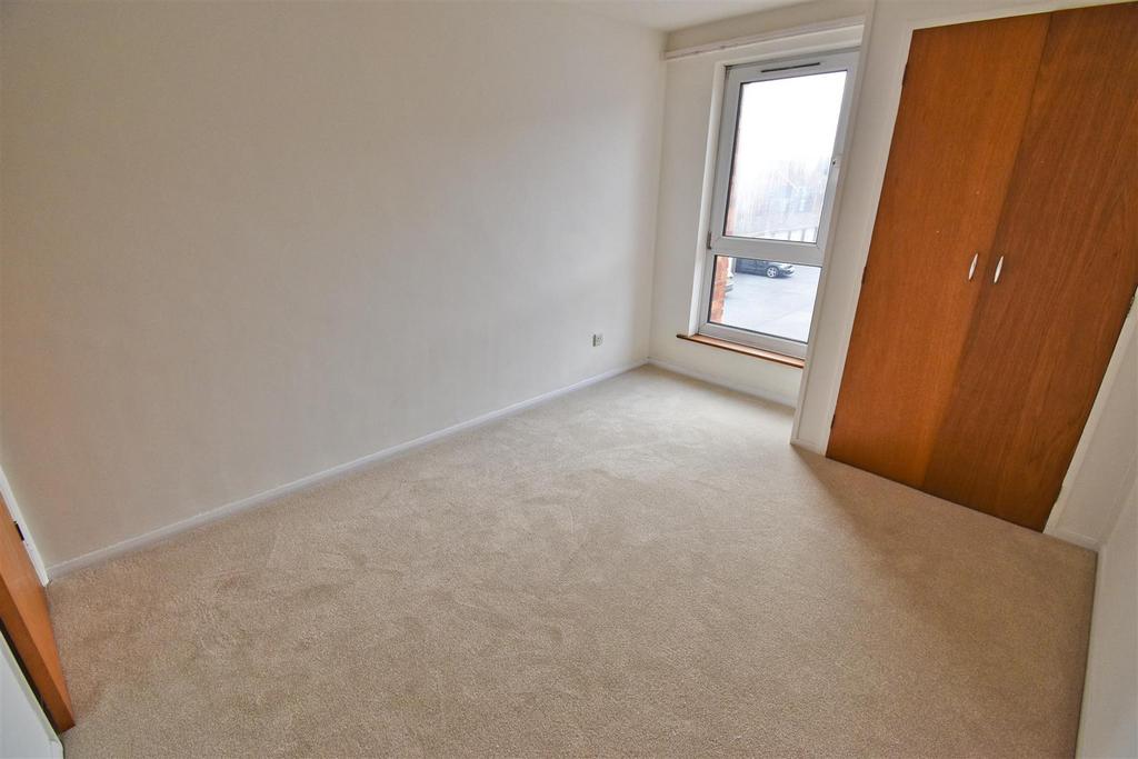 Bedroom 2.2.jpg