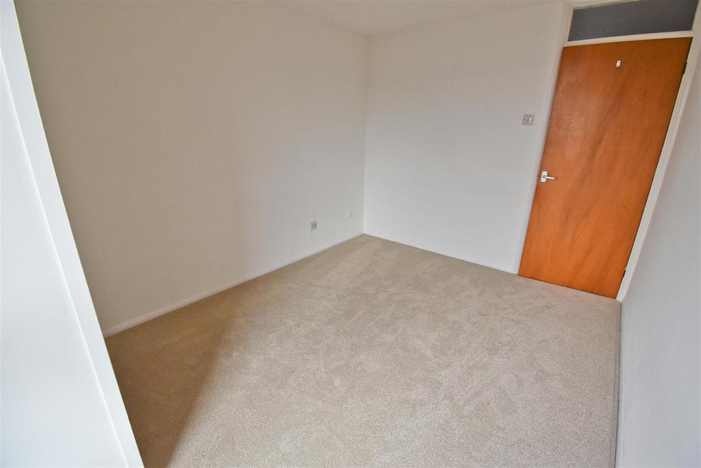 Bedroom 2.3.jpg