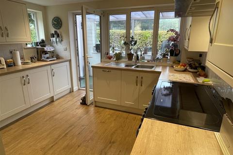 undefined, Brockhampton, Cheltenham