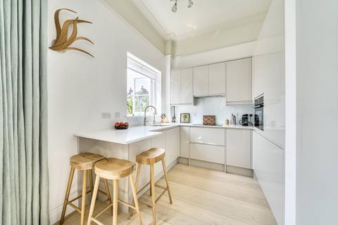 2 bedroom flat to rent, Marloes Road, Kensington, London, W8