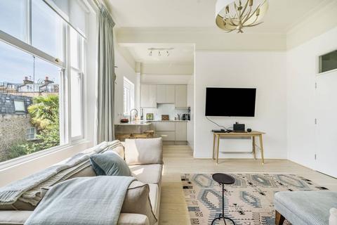 2 bedroom flat to rent, Marloes Road, Kensington, London, W8