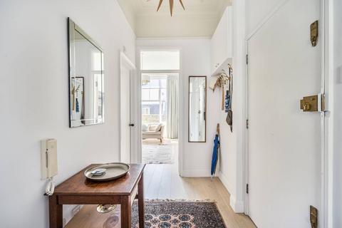 2 bedroom flat to rent, Marloes Road, Kensington, London, W8