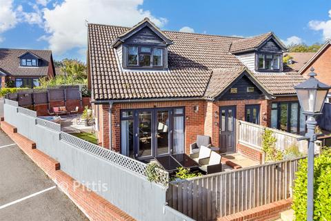 3 bedroom chalet for sale, Main Road, Rookley, Ventnor, Isle of Wight