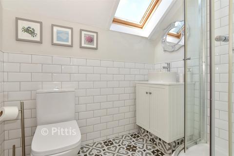 3 bedroom chalet for sale, Main Road, Rookley, Ventnor, Isle of Wight