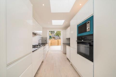 undefined, Halliwick Road, London N10