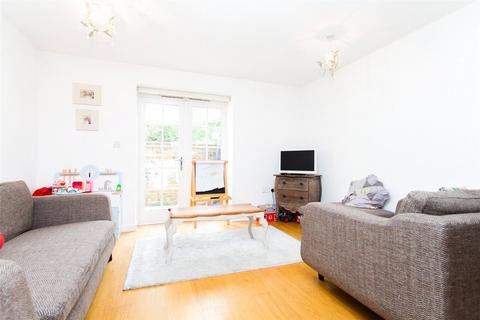 undefined, Victoria Park Road, South Hackney, London, E9