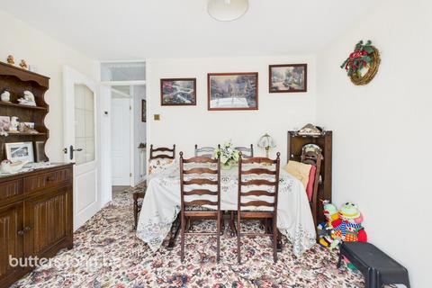 2 bedroom detached bungalow for sale, Sydney Road, Crewe