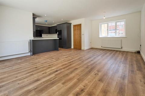 5 bedroom detached house for sale, Russett Close, Barwell