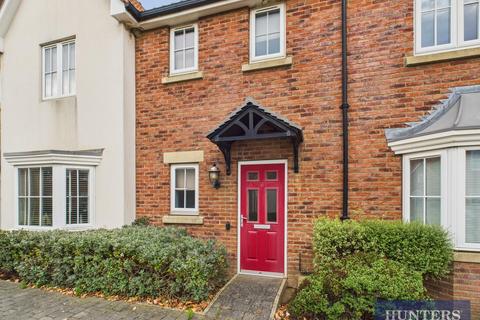 2 bedroom terraced house for sale, Perran Court, Moor Road, Filey