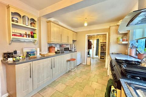 4 bedroom house for sale, East Newton Road, Aldbrough, Hull