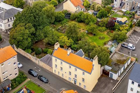 undefined, West Port, Dysart, Kirkcaldy, Fife