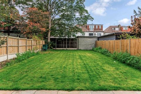 undefined, Greenfield Gardens, Cricklewood