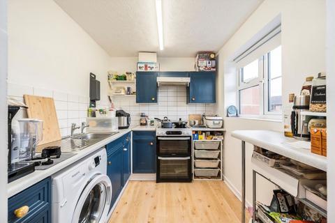 1 bedroom flat to rent, Stubbs Drive, London SE16