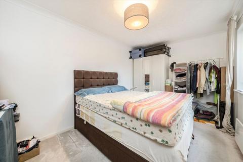 1 bedroom flat to rent, Stubbs Drive, London SE16