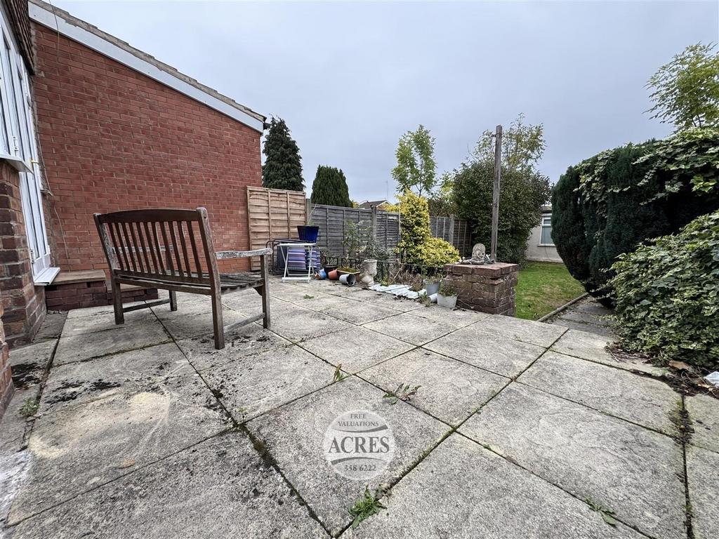 IMG 1560 (Large).jpg