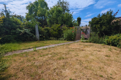 undefined, Wix, Manningtee CO11