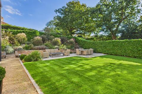 4 bedroom detached house for sale, Elegant Country Residence with Modern Luxury