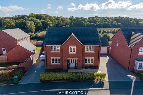 5 bedroom detached house for sale, Kidderminster  DY10