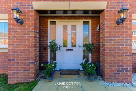 5 bedroom detached house for sale, Kidderminster  DY10