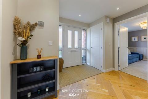 5 bedroom detached house for sale, Kidderminster  DY10
