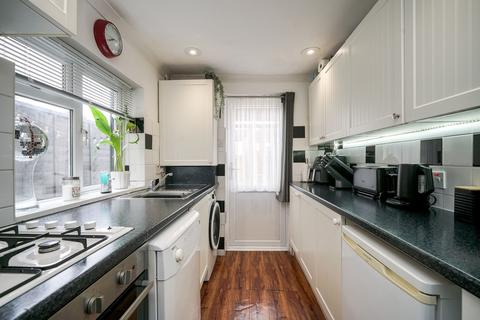 2 bedroom terraced house for sale, Great Northern Road, Dunstable, LU5