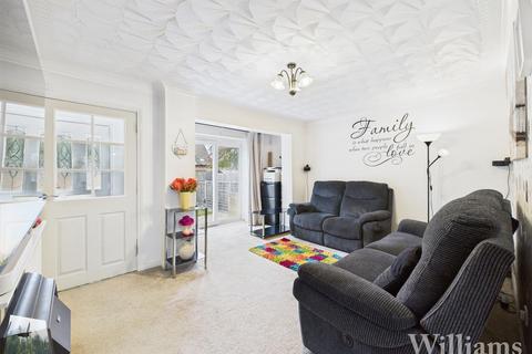 undefined, Vicarage Close, Buckingham MK18