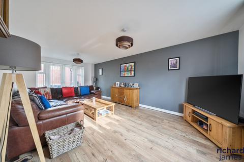 undefined, Cloatley Crescent, Royal Wootton Bassett, Royal Wootton Bassett, SN4