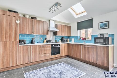 undefined, Cloatley Crescent, Royal Wootton Bassett, Royal Wootton Bassett, SN4