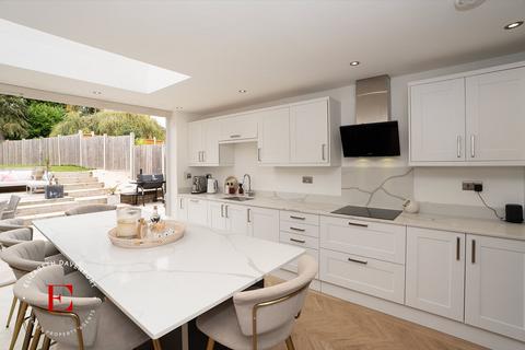 3 bedroom semi-detached house for sale, Frankton Ave, Stivichall CV3