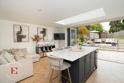 3 bedroom semi-detached house for sale, Frankton Ave, Stivichall CV3