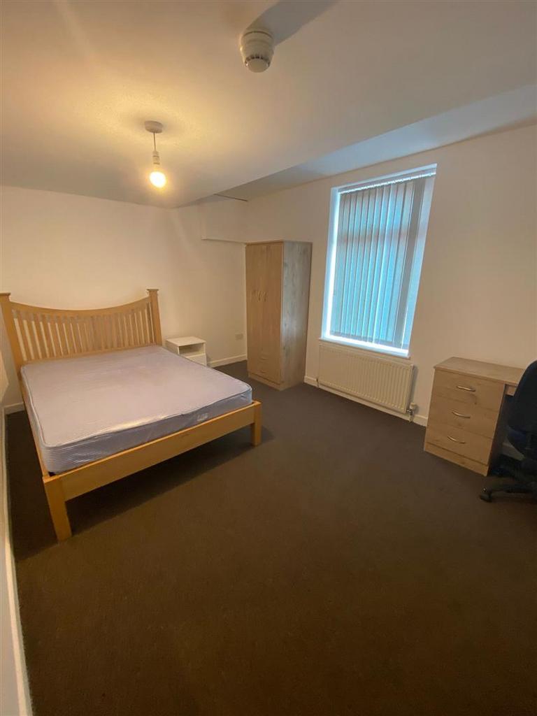 Room 5.jpg