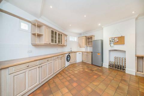 4 bedroom house to rent, Petersham Road, Richmond TW10