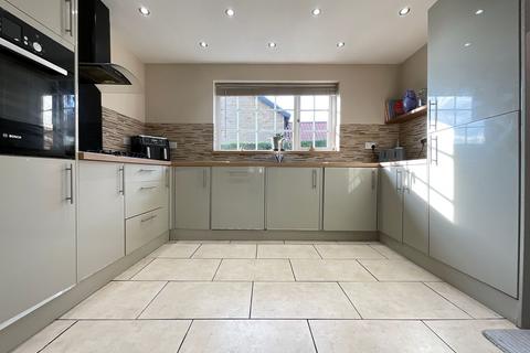 3 bedroom detached bungalow for sale, Lairs Crescent, Snainton, YO13
