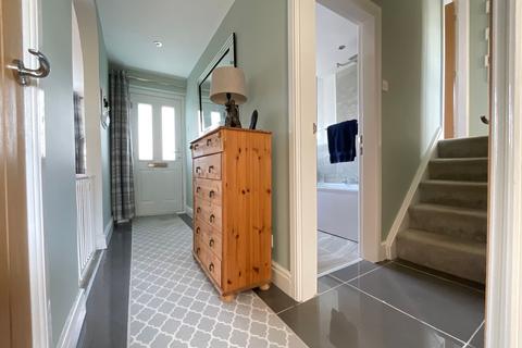 3 bedroom detached bungalow for sale, Lairs Crescent, Snainton, YO13