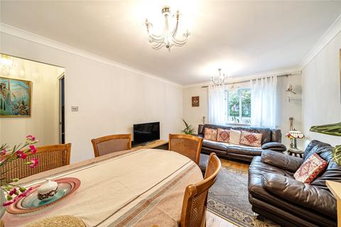 2 bedroom apartment for sale, Queens Walk, Ealing