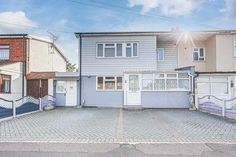 3 bedroom semi-detached house for sale, Denton Avenue, Westcliff-on-sea, SS0