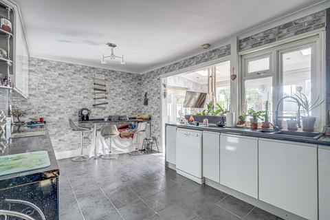 3 bedroom semi-detached house for sale, Denton Avenue, Westcliff-on-sea, SS0
