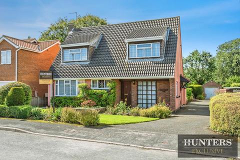 3 bedroom detached bungalow for sale, Elmfield Drive, Brandesburton, Driffield