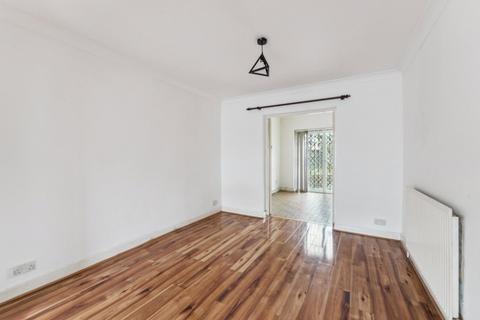 undefined, Sutton Court Road, Hillingdon, UB10