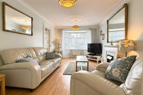 4 bedroom detached house for sale, Lakewood Drive, Birmingham B45