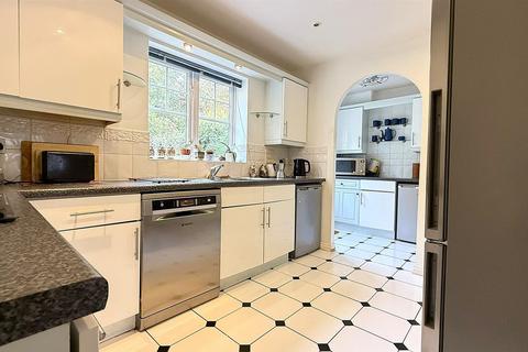 4 bedroom detached house for sale, Lakewood Drive, Birmingham B45