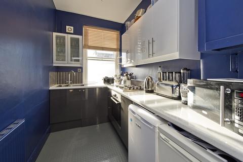 1 bedroom flat for sale, Bolingbroke Road, London, W14