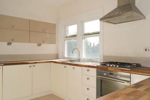 undefined, STUNNING VIEWS, Apartment 3, St. James Court, 8 Stow Park Circle, Newport, NP20 4HE