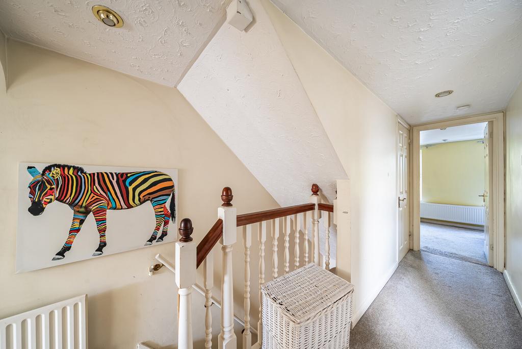 1362319-15-68e7e7...